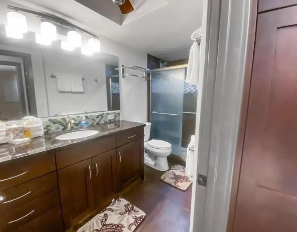 Menehune Shores, #115^ 3 Bedroom Condo by RedAwning