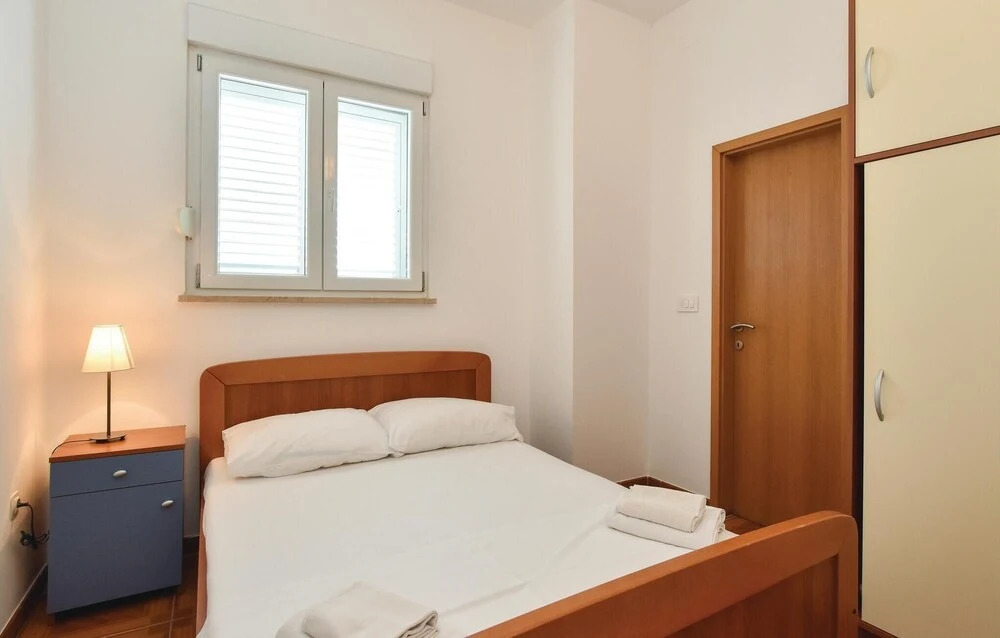Beautiful Home in Trogir With Wifi and 6 Bedrooms