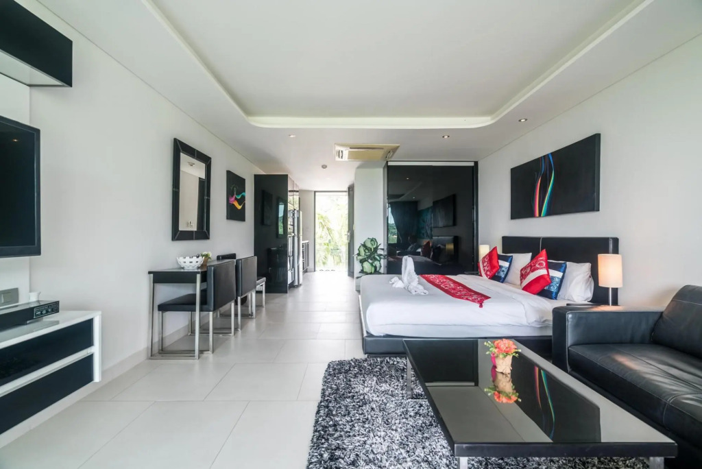 Sea view studio at Twin Sands, walk to Tri Tang beach!