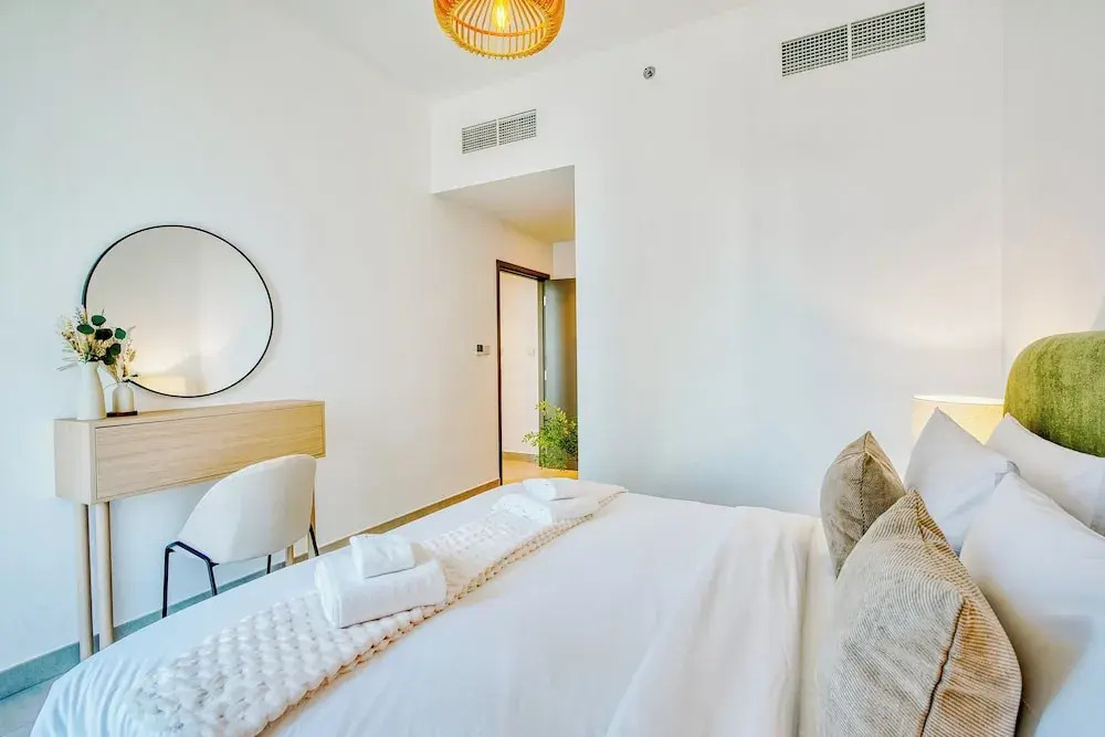 PVH - Serene Central 2BR - Creek Horizon
