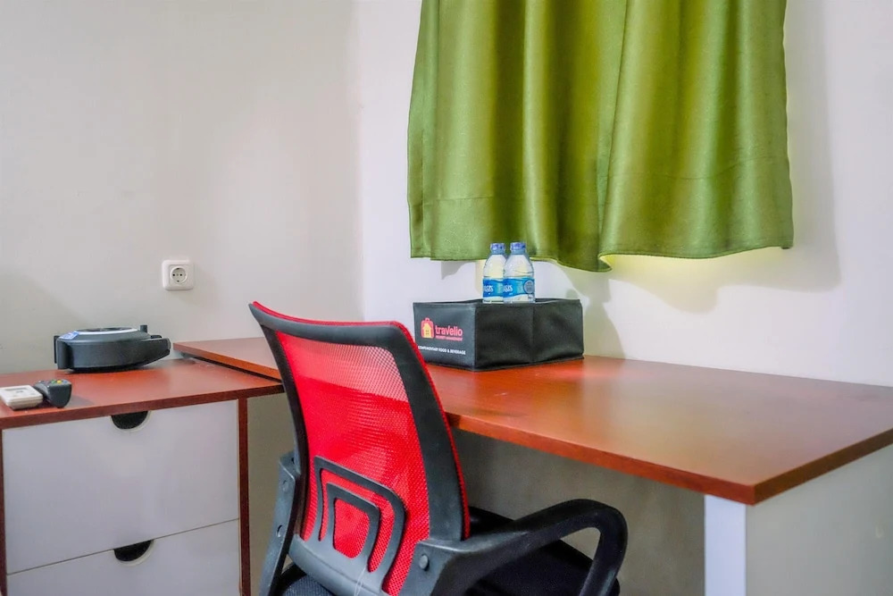 Relaxing Studio At 21Th Floor Evenciio Margonda Apartment