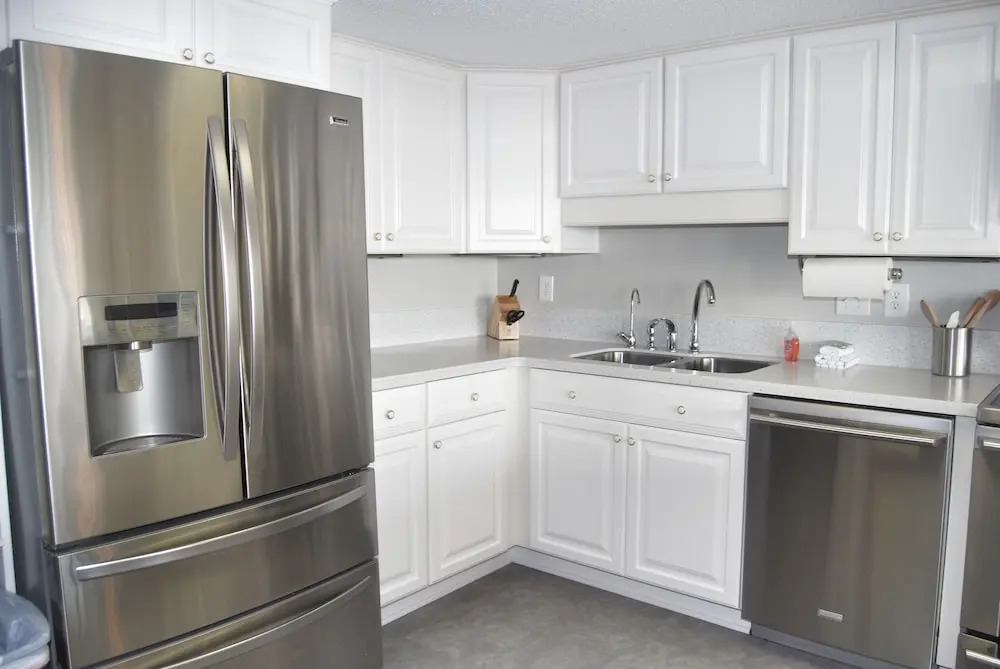 NORTH HAMPTON 1105 3 BEDROOM 3 BATH OCEAN VIEW Condo by RedAwning