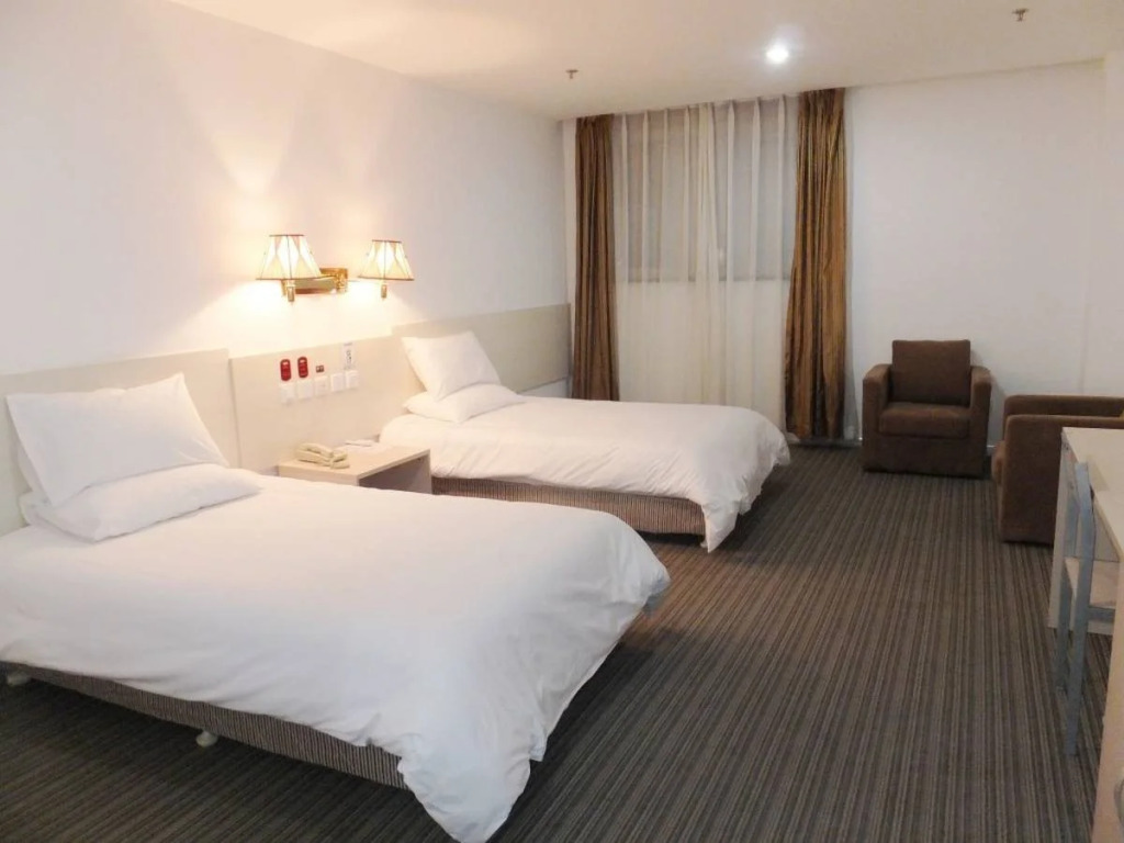 Super 8 Hotel Beijing Jiu Long