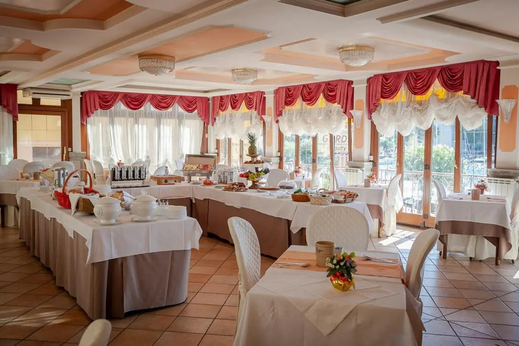 Garda Sol SPA Hotel & Appartamenti