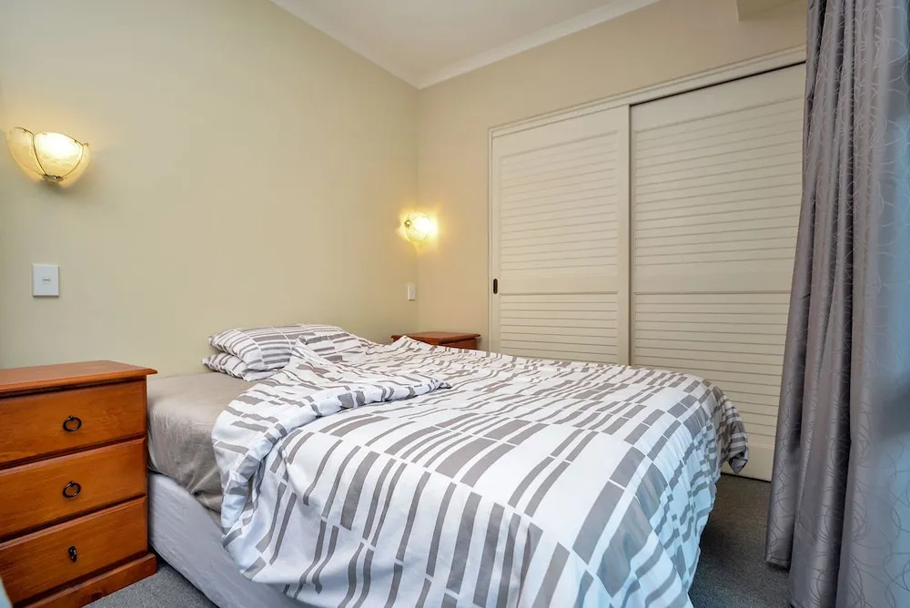 Princes Wharf - Private Apartments