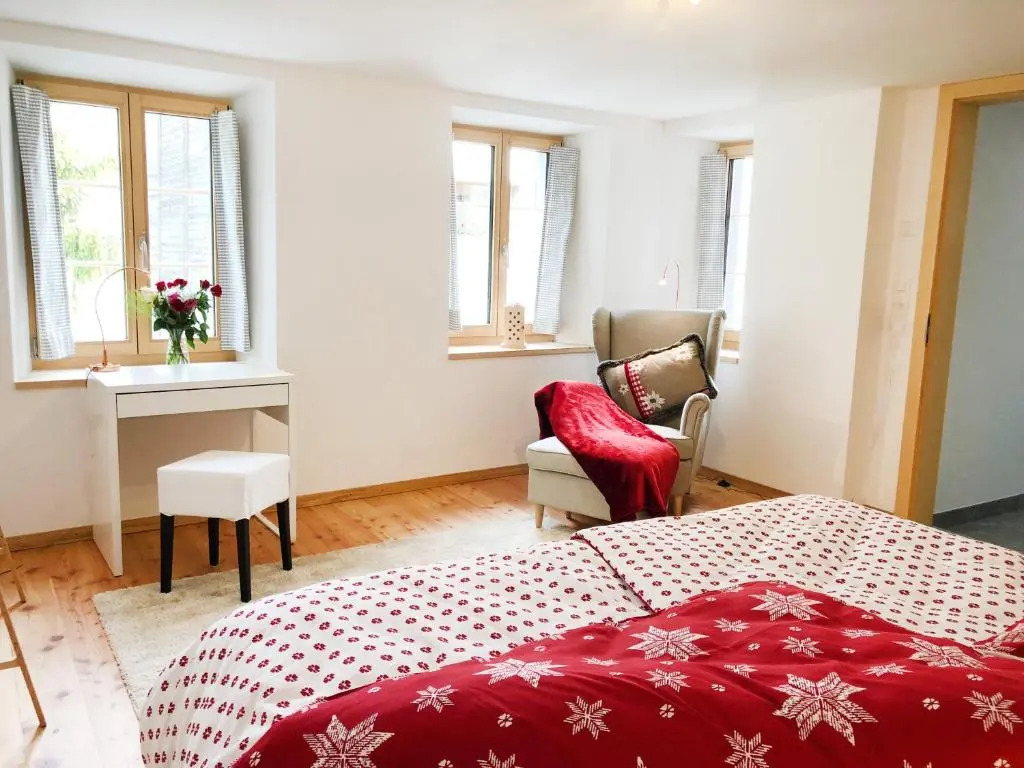 Moderne Ferienwohnung 1-6 Pers