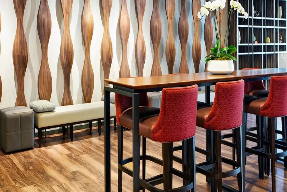 Global Luxury Suites at Exchange