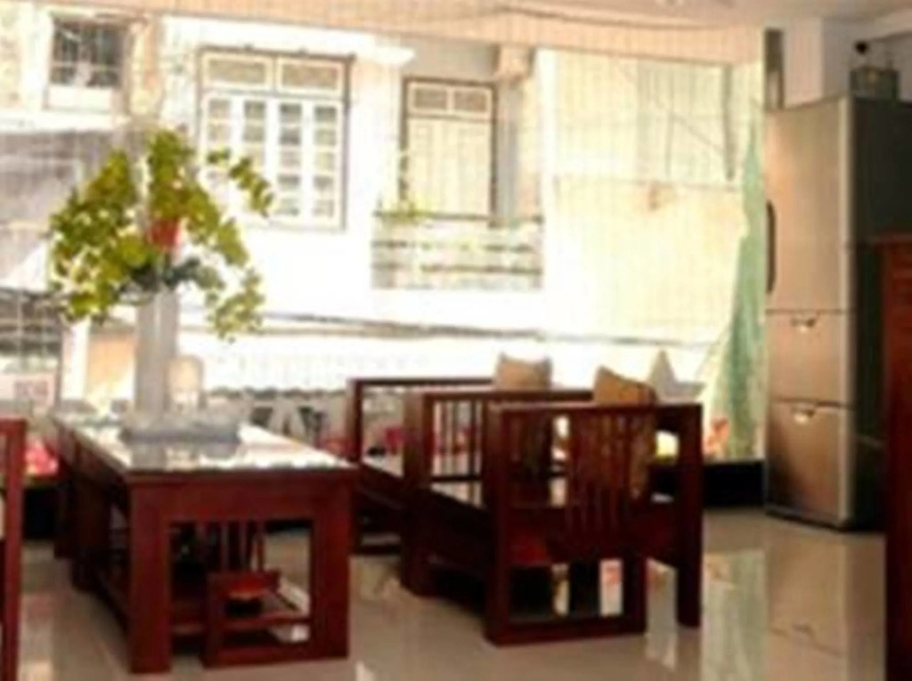 One Star Hotel
