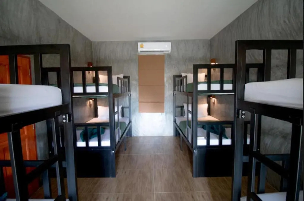 Blanco Hostel Lanta 18 to 35