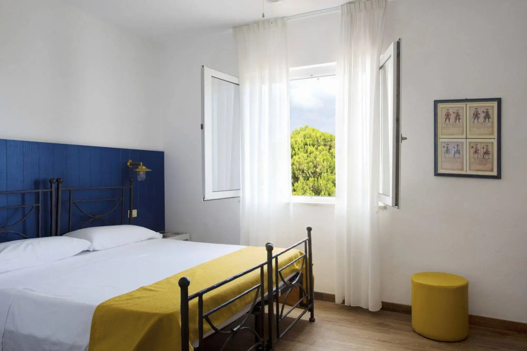 Hotel Torre Dei Borboni