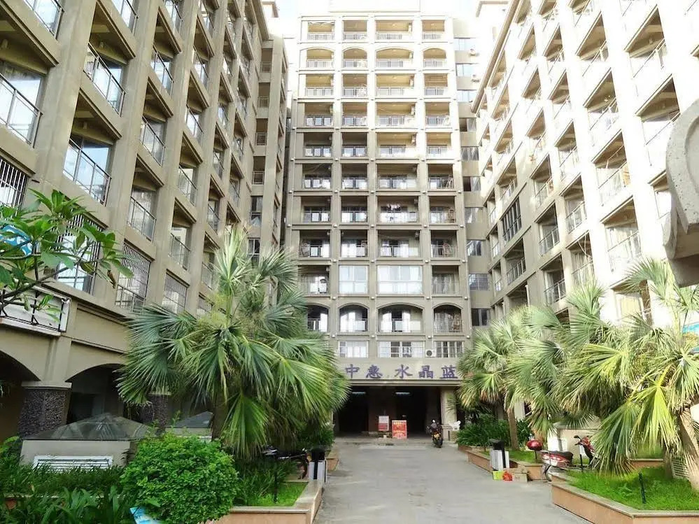 Crystal Blue Bay Vacation Hotel