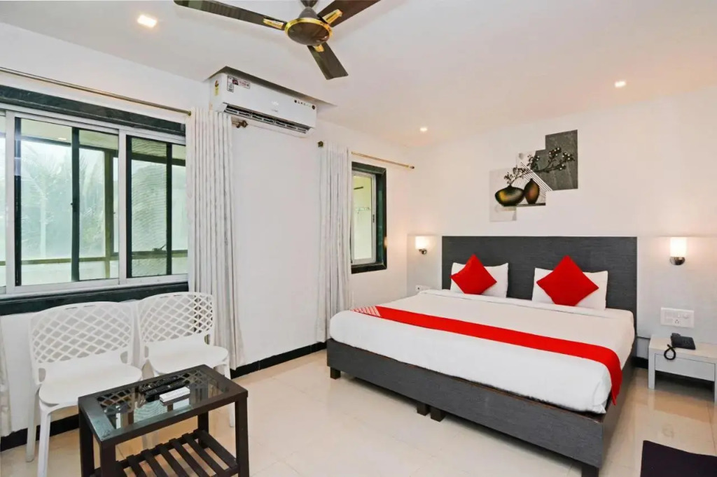 OYO 27751 Ashwarya Service Apartment