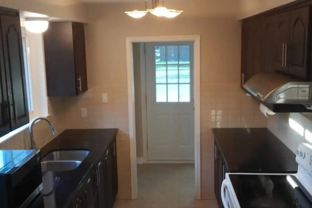 NEW !! Home Away From Home in the GTA