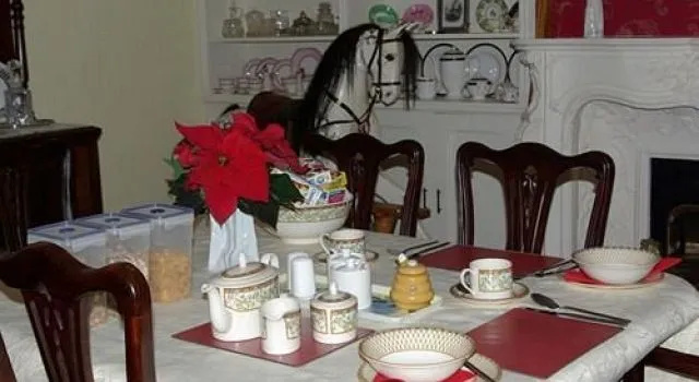 Limpert Bay Guest House