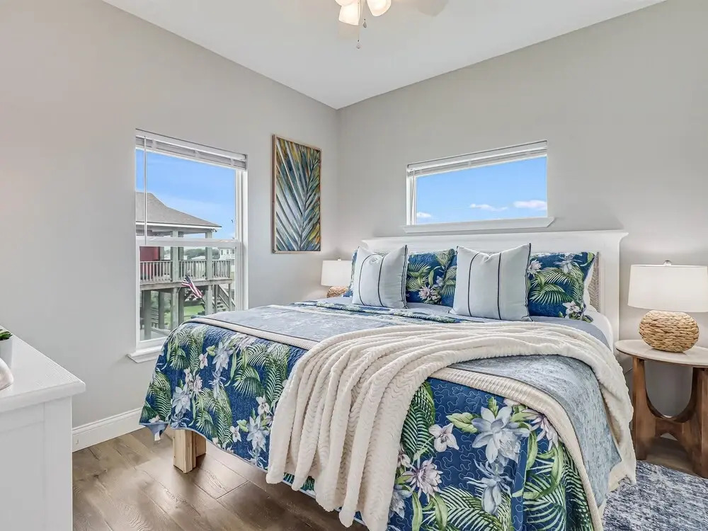 Pelican Paradise 913rpa 2 Bedroom Home by RedAwning