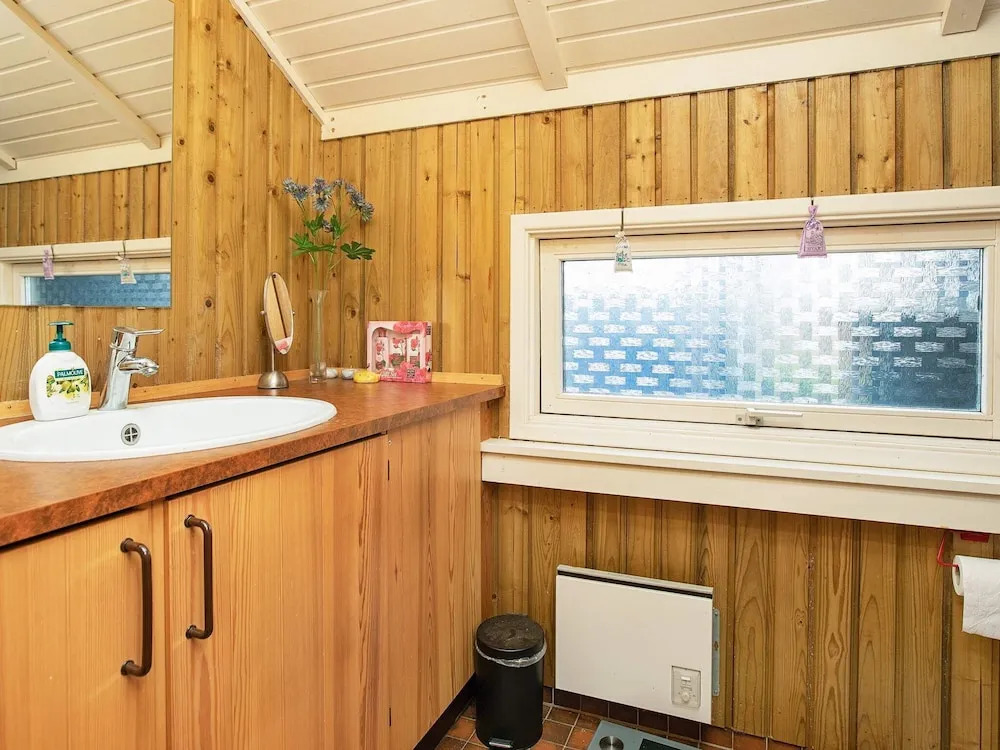 6 Person Holiday Home in Store Fuglede