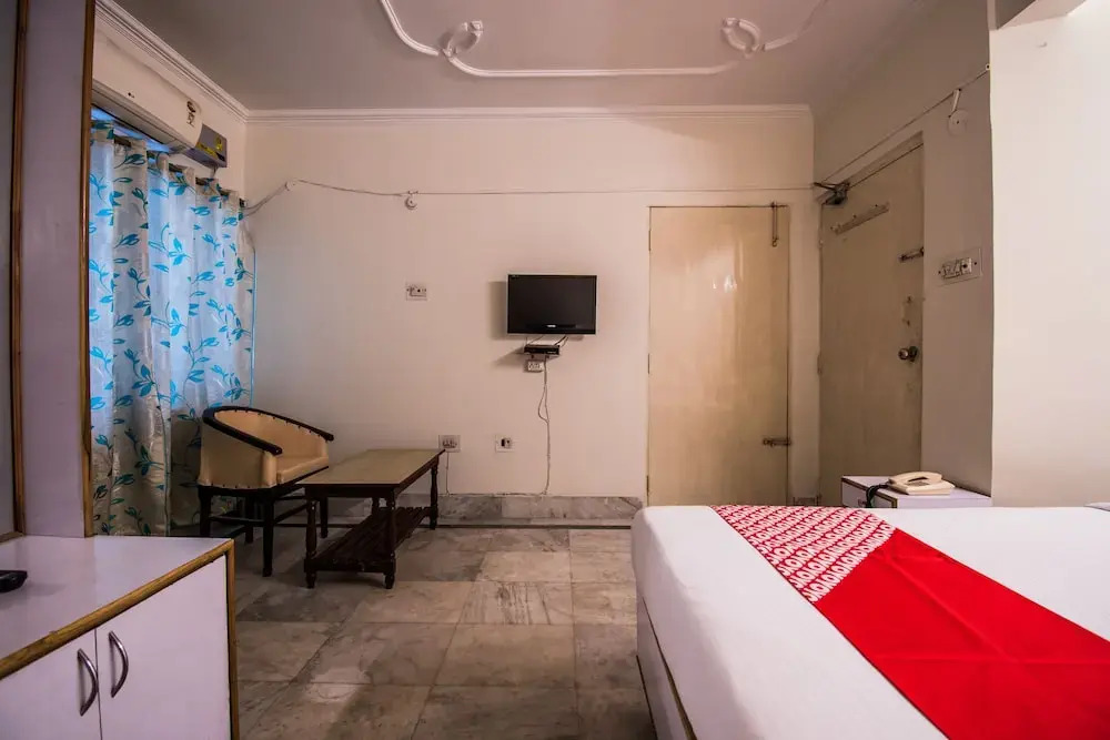 Hotel Surya Vihar By OYO Rooms