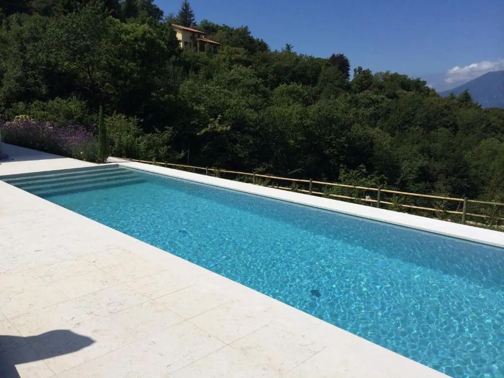 Zeno Suites