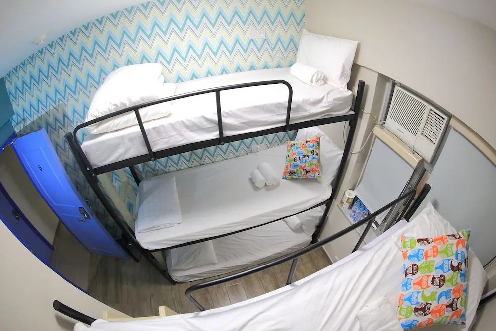 As 1 Hotel