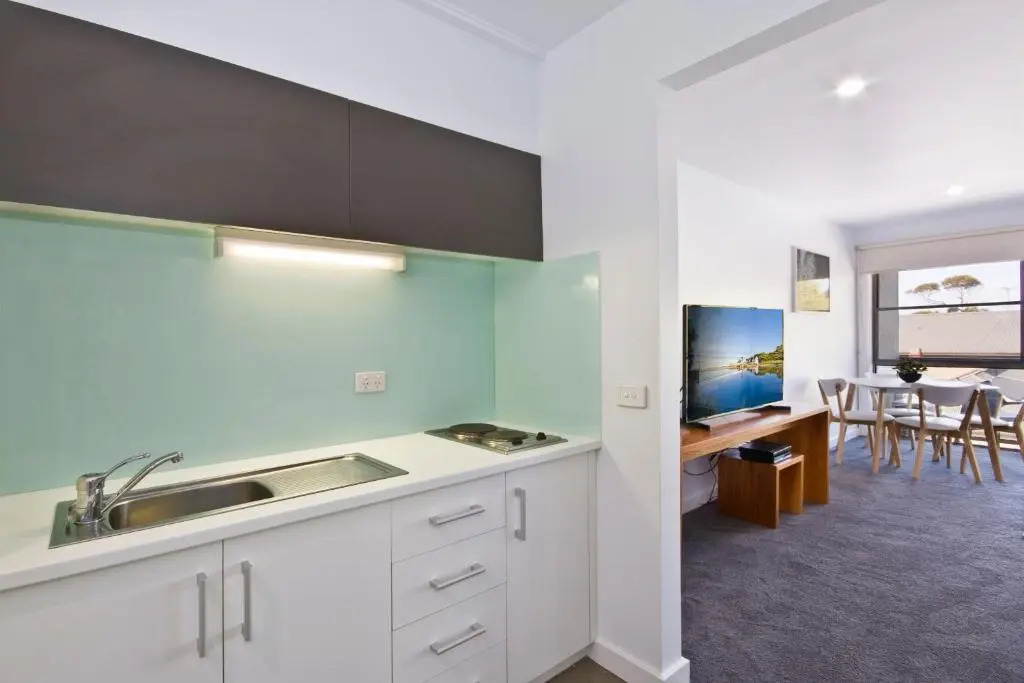 Lorne Bay View Motel