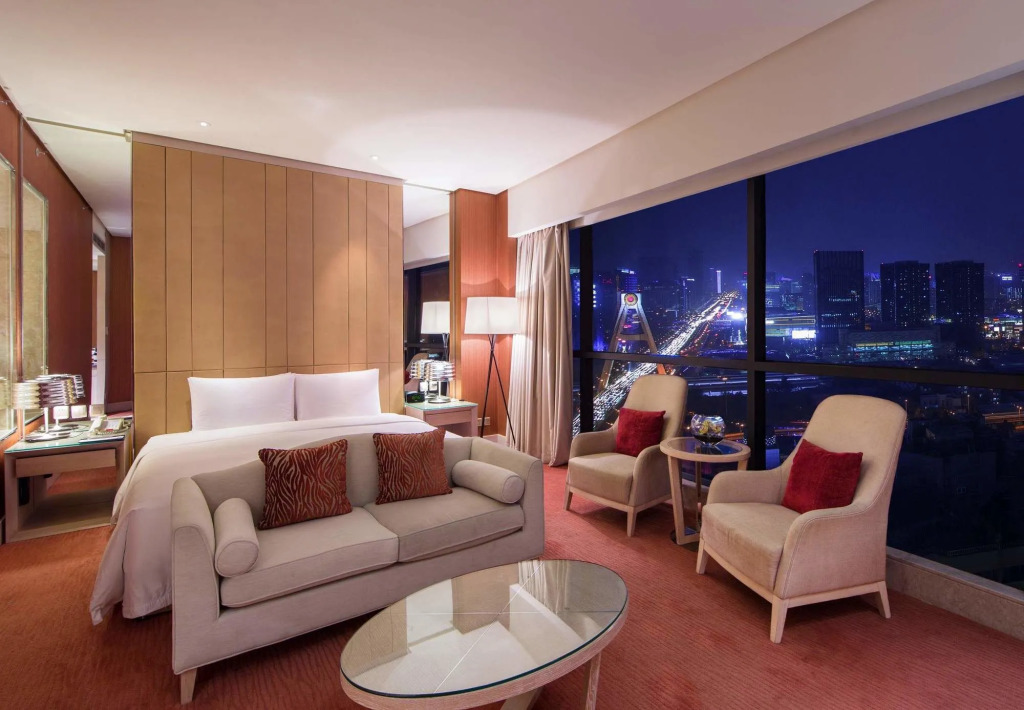 Renaissance Chengdu Hotel