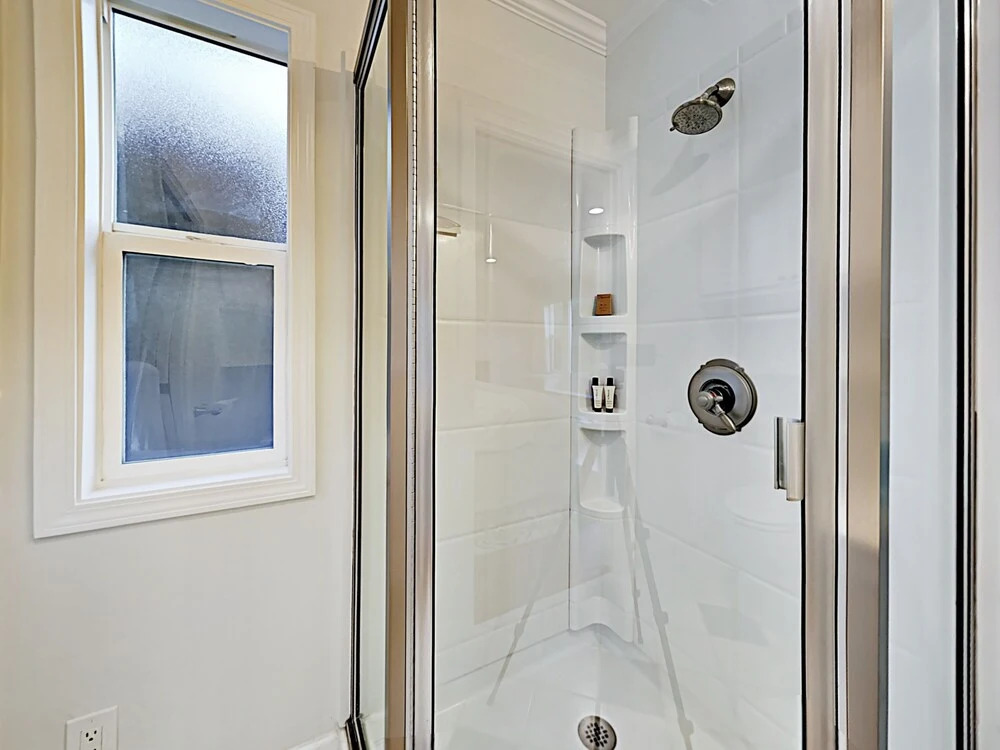 1665 James - 2 Br Home