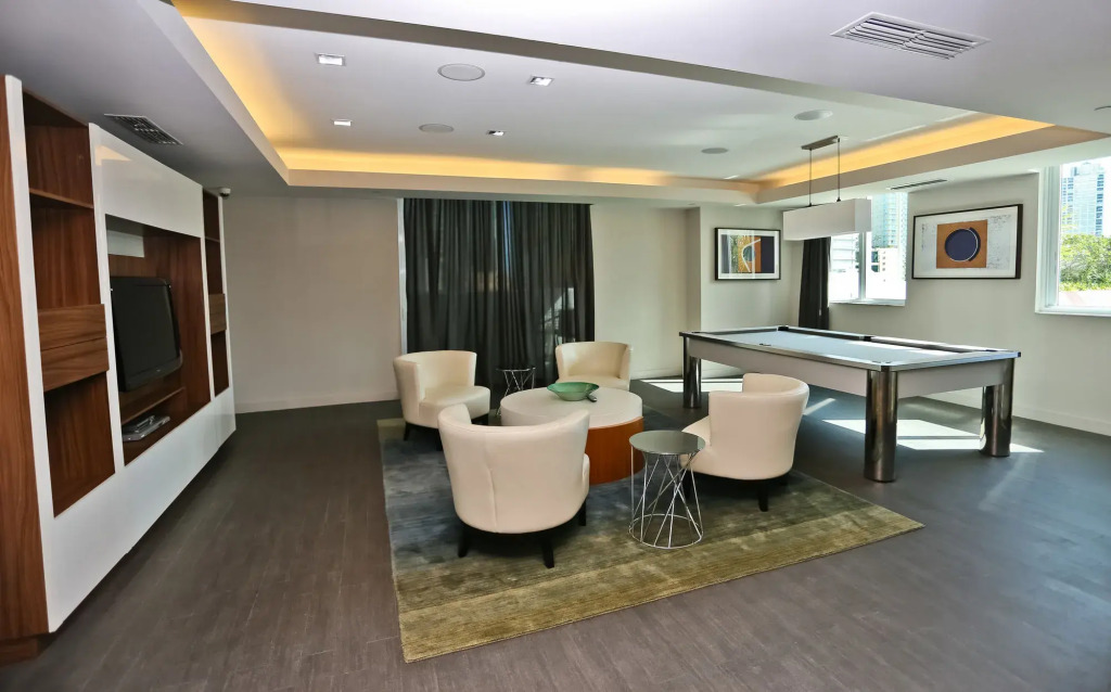 Nuovo Properties at Brickell 1st