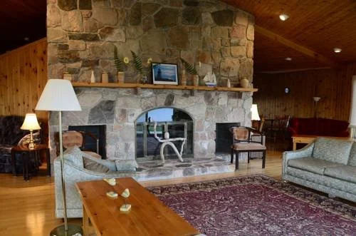 Baddeck Inn