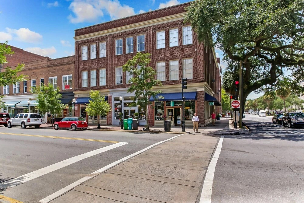 West End Loft - Downtown 5 min Walk to River St, Savannah