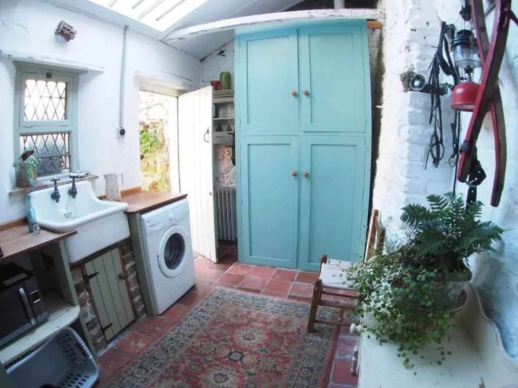 No.33 Coach House