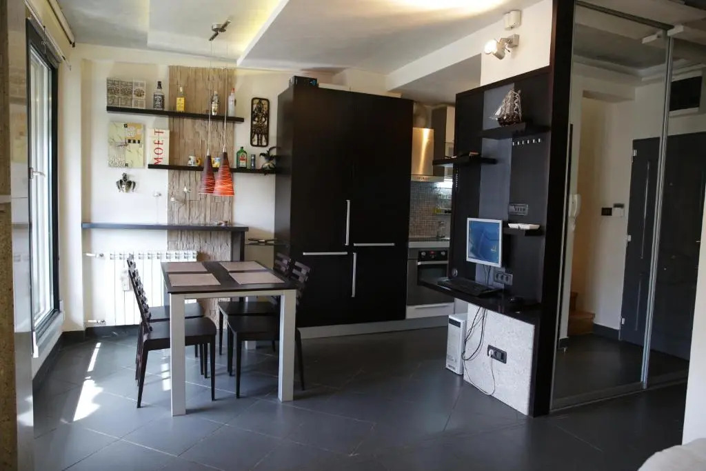 Apartment XO