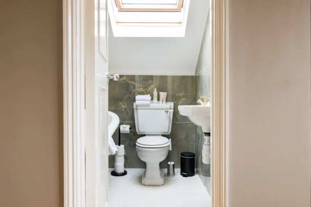 The Maida Vale Maison - 4BDR Maisonette Flat