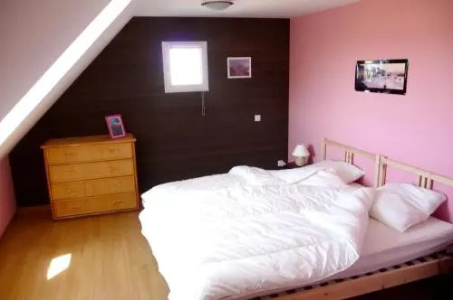 House Maison mitoyenne de 3 chambres, avec jardin située à proximité de la plage