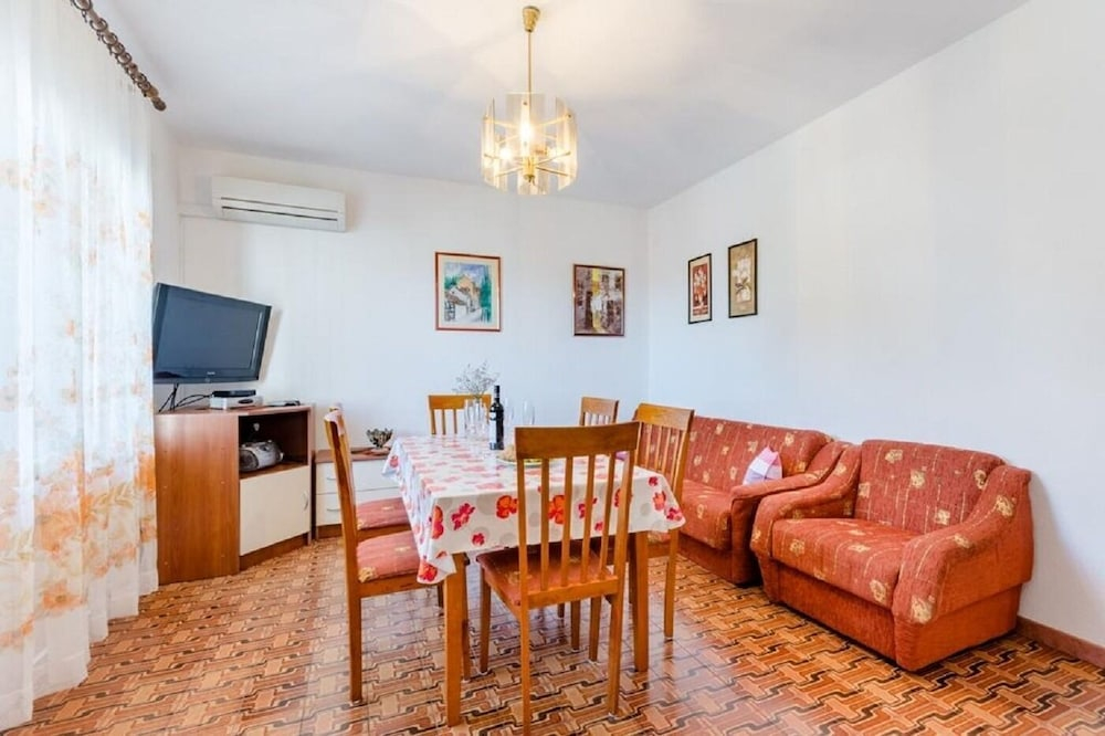 Apartment Matko