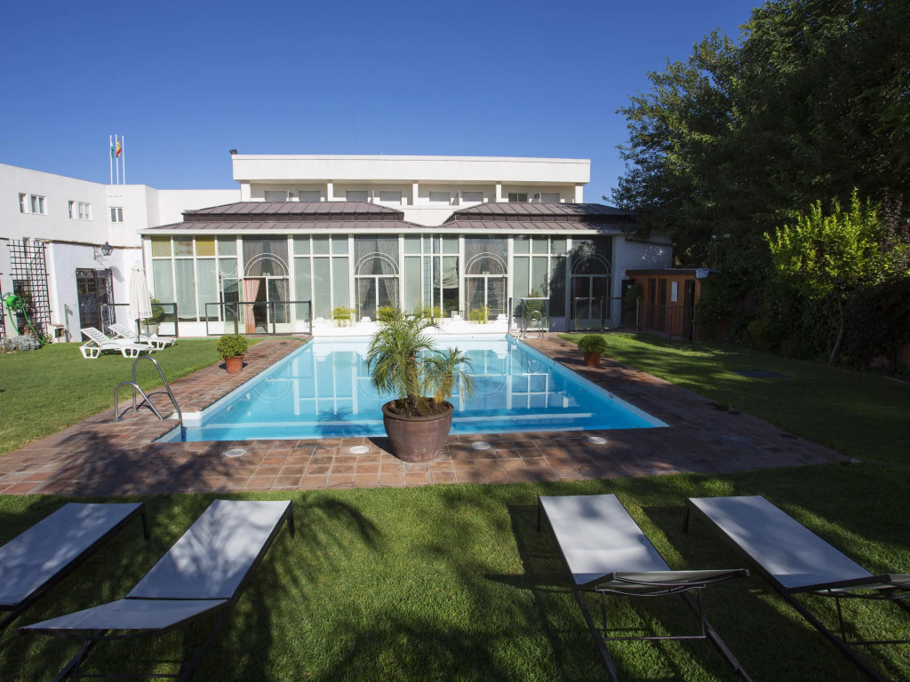 Hotel Oasis con parking incluido