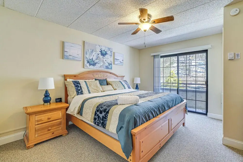 Big Boulder Water Views! Condo in Lake Harmony