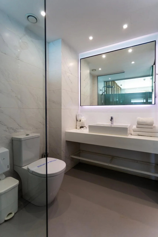 Piere - Anne Beach Hotel