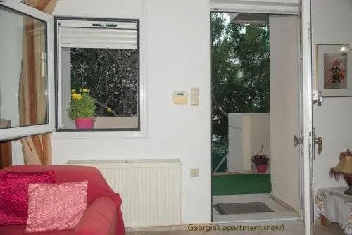 Georgia's Family Apartment