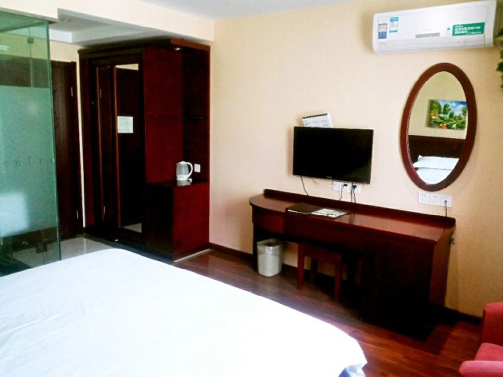 GreenTree Inn Anhui Chuzhou International Market Place Express Hotel