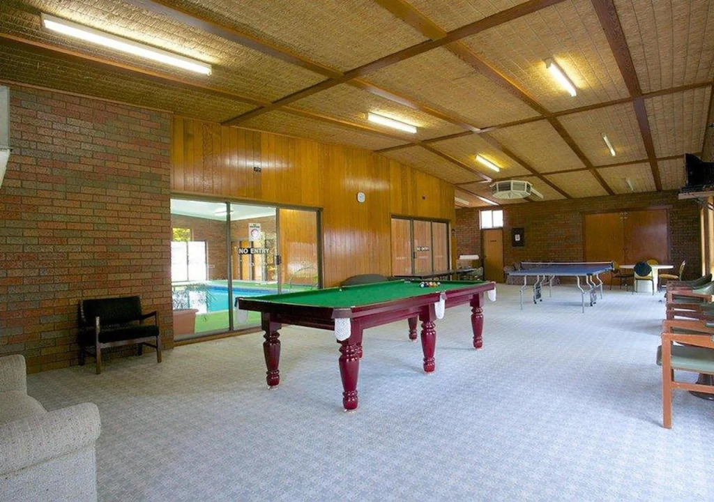 Golden Grain Motor Inn