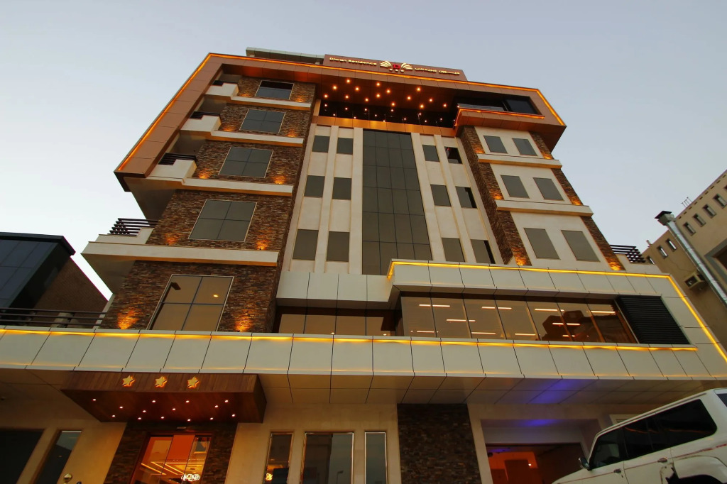 Best Level Hotel