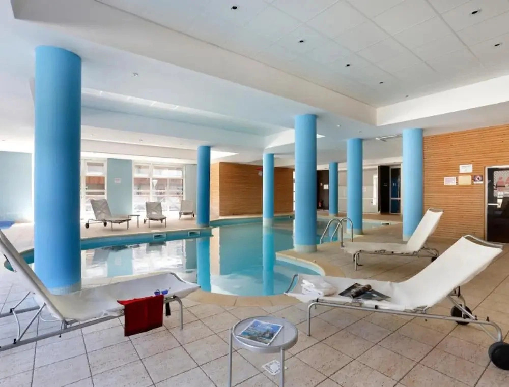 Apartment in Allos With Pool and Balcony