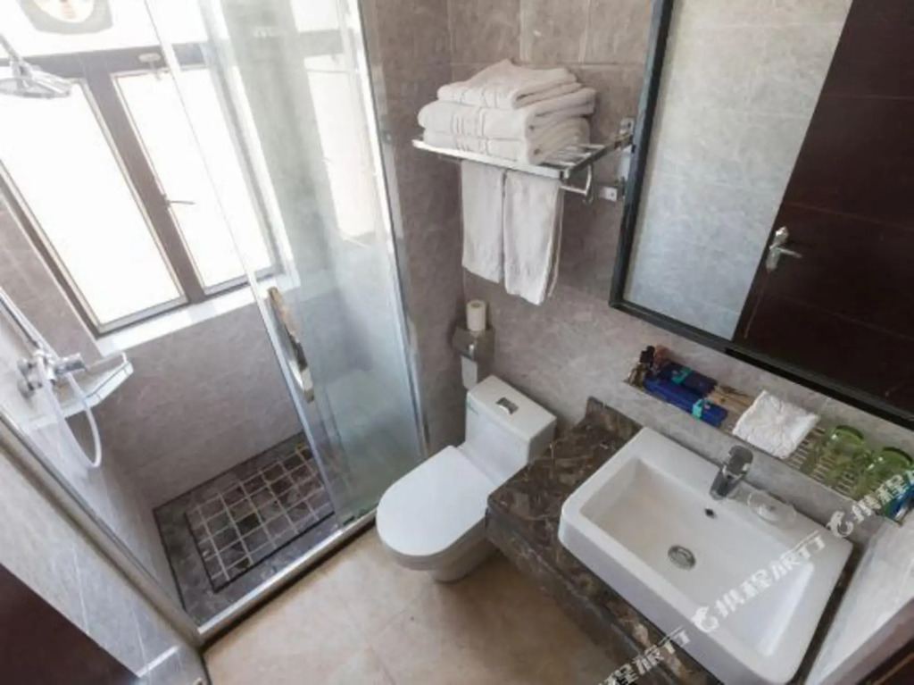 Meizhou Siji Shangpin Hotel