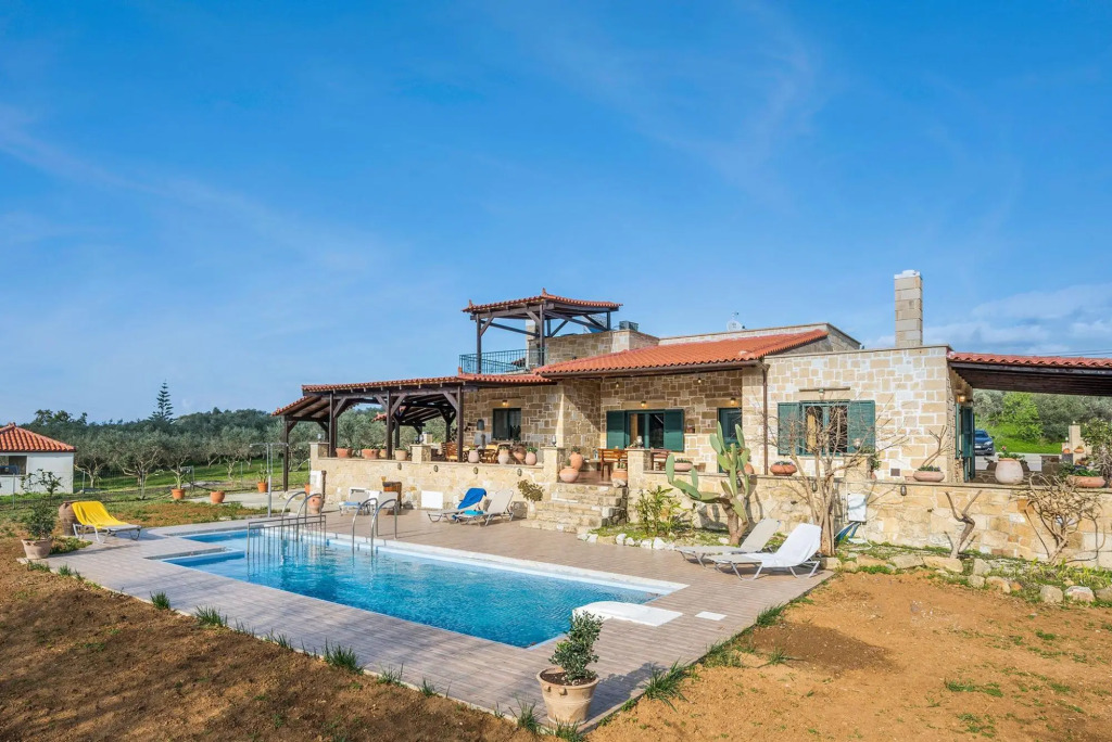 Athina Traditional Villa | Stalos
