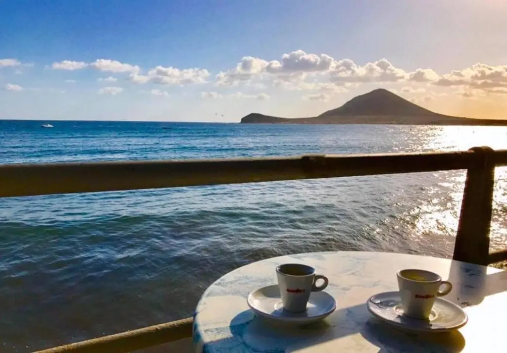 Tejita Seaview Apartment
