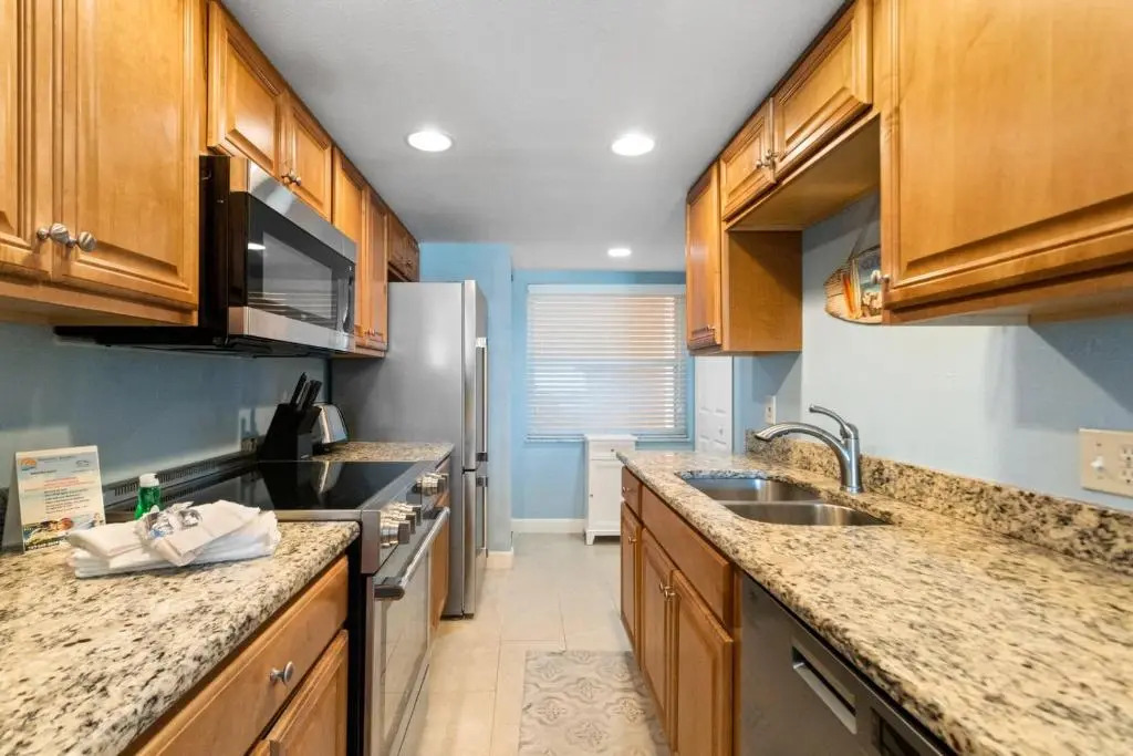 311 Madeira Norte Condo