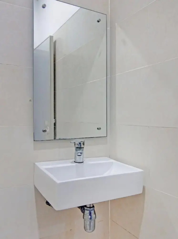Capital O 90432 Family Residence Near SCBD, Ciwalk, Mall Casablanca