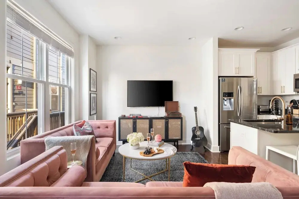Hart Suite Buyout 7 by Avantstay Two Nashville Town Houses w/ Stunning Amenities & Design