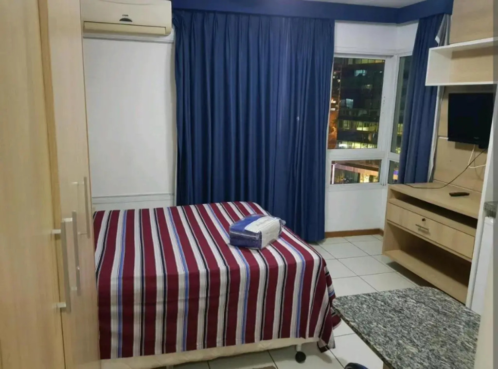 Flat Biarritz Setor Hoteleiro Norte Quarto 106
