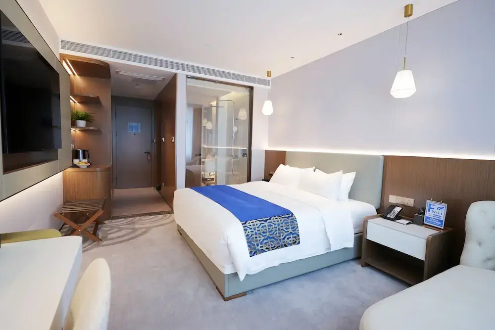 Southern Airlines Pearl Hotel